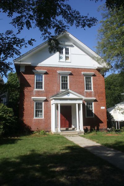 File:Corinthian Lodge Exterior.jpg